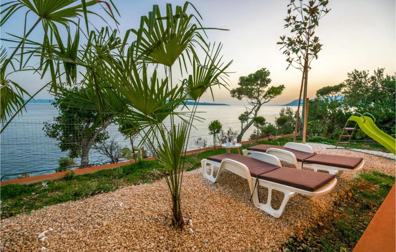 Holiday Home Villetta Belveder Baška Voda Екстериор снимка