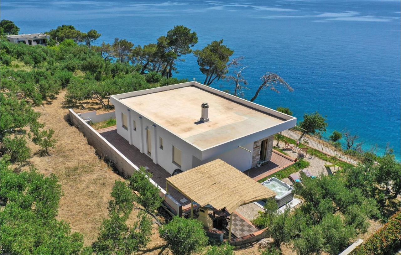 Holiday Home Villetta Belveder Baška Voda Екстериор снимка