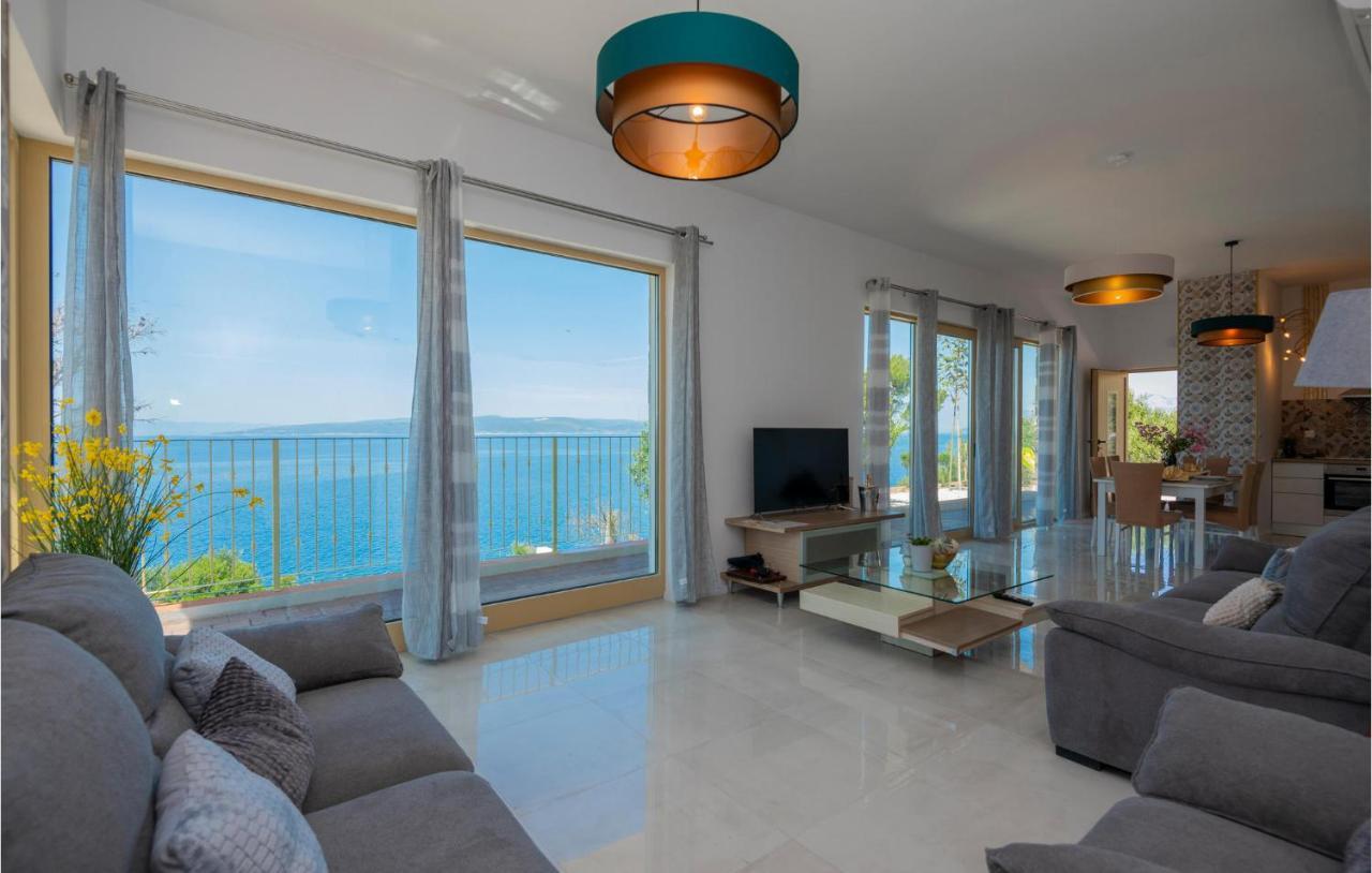 Holiday Home Villetta Belveder Baška Voda Екстериор снимка